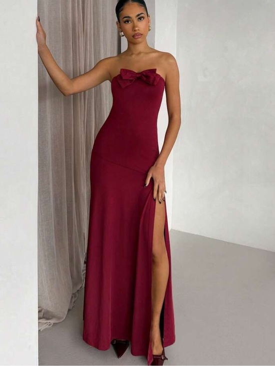 Arica Dresses & Skirts - Strapless Burgundy Bow-Accent Evening Gown NEW 🏷️